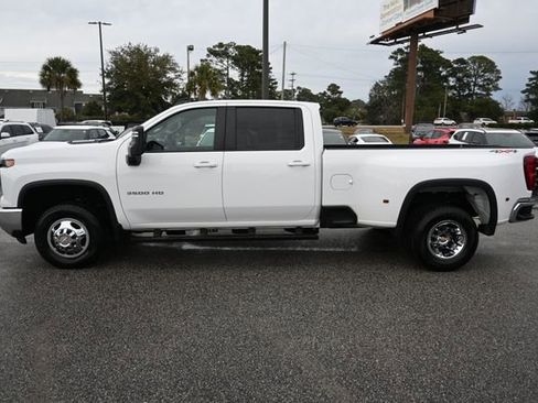 Used 2025 Chevrolet Silverado 3500 LT w/ All Star Edition image 2