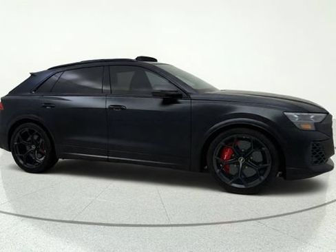 Used 2025 Audi RS Q8 performance AWD/4WD image 3