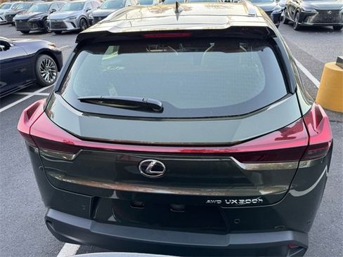 New 2025 Lexus UX 300h AWD image 7