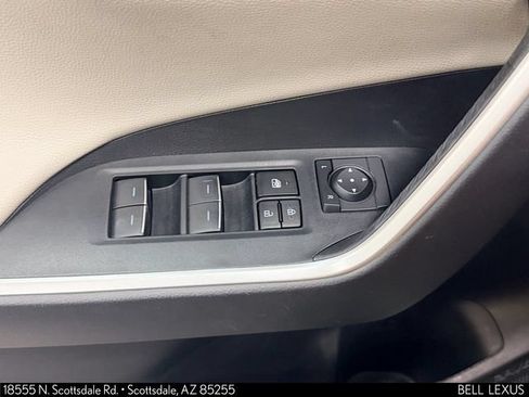 Used 2023 Toyota RAV4 Limited FWD image 18