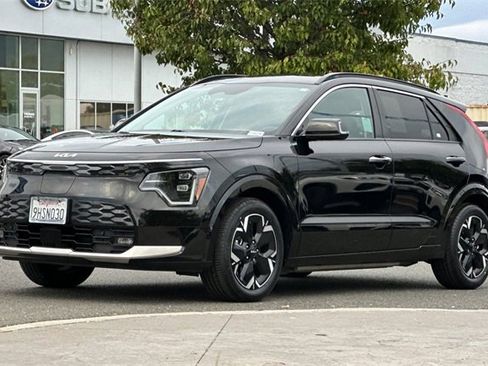 Used 2023 Kia Niro Wave image 8