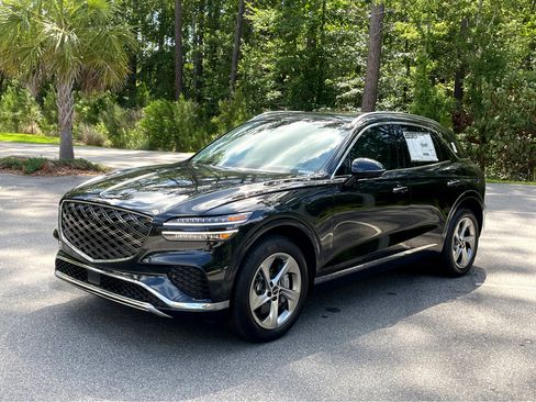 New 2026 Genesis GV70 2.5T Advanced image 3