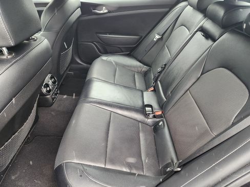 Used 2022 Kia Stinger GT-Line image 8