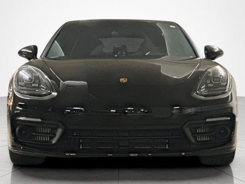 Used 2023 Porsche Panamera image 8