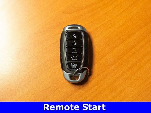 Used 2022 Hyundai Palisade Calligraphy w/ Winter Package image 5