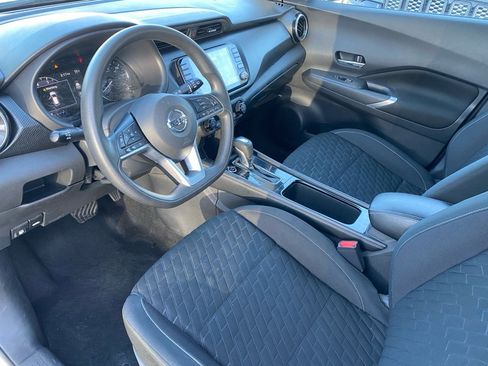 Used 2021 Nissan Kicks SV FWD image 28