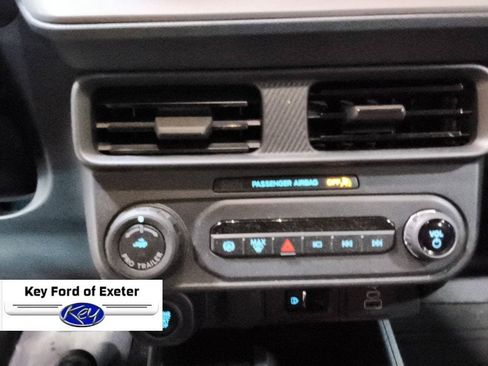 Used 2025 Ford Maverick Lariat w/ Black Appearance Package AWD/4WD image 35