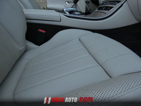 Used 2019 Mercedes-Benz E 450 4MATIC Cabriolet image 30