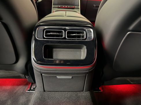 Certified 2024 Mercedes-Benz S 580 4MATIC Sedan image 38