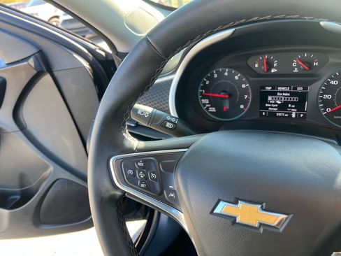 Used 2023 Chevrolet Malibu RS image 28