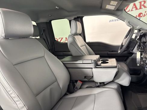 New 2025 Ford F150 XL w/ Equipment Group 103A High image 19