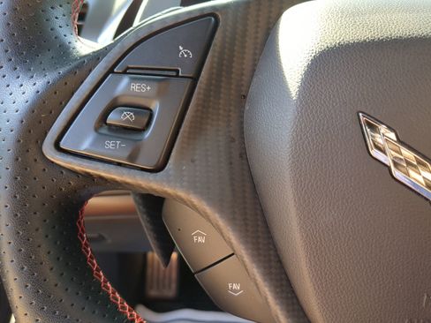 Used 2017 Chevrolet Corvette Z06 w/ Chrome Badge Package image 53