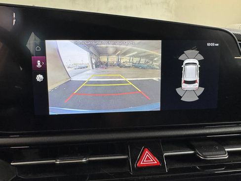 Used 2023 Kia Niro SX Touring FWD image 26