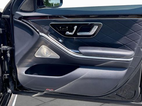 Used 2025 Mercedes-Benz S 580 4MATIC Sedan image 24