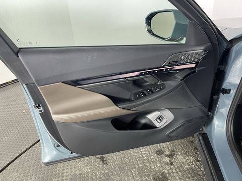 Certified 2025 BMW 540i xDrive 540i xDrive image 10