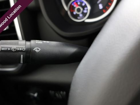 Used 2024 RAM 3500 Laramie image 28