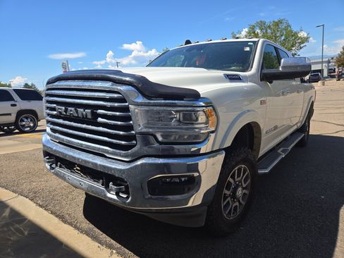 Used 2022 RAM 2500 Limited AWD/4WD image 3