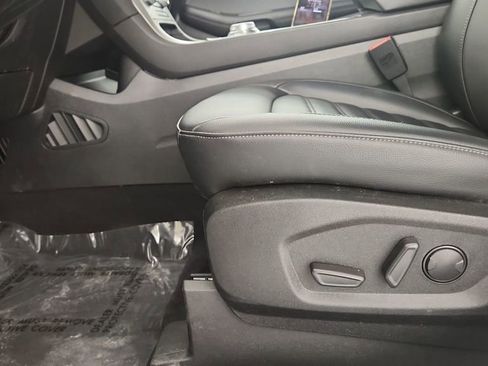 Used 2022 Ford Edge SEL w/ Convenience Package image 14