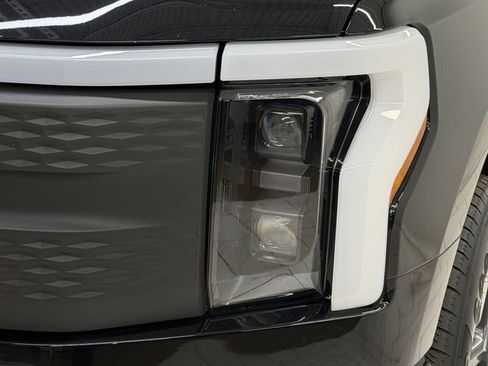 Certified 2024 Ford F150 Lightning Flash AWD/4WD image 10