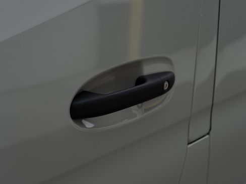 Used 2020 Mercedes-Benz Sprinter 3500 image 21