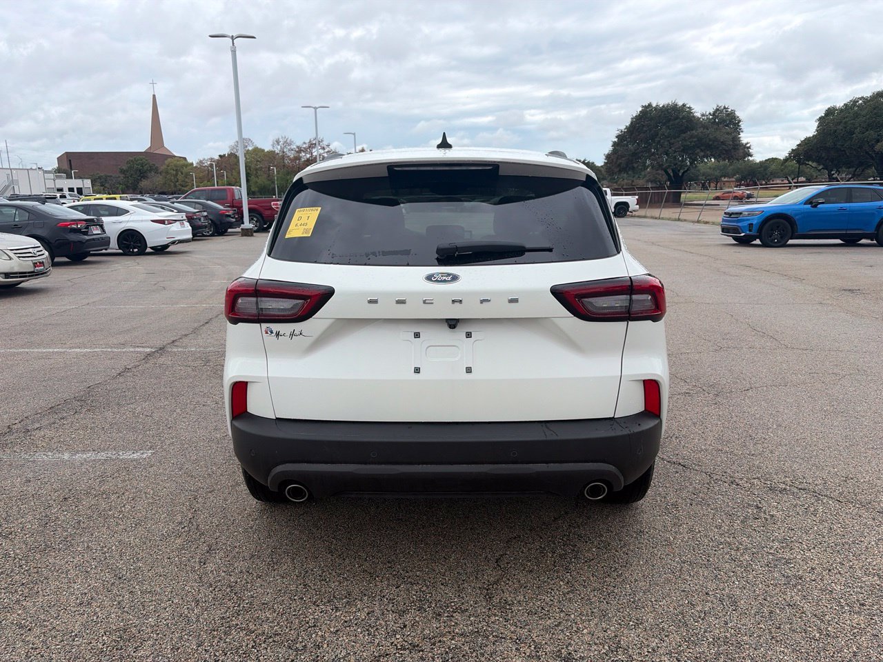 Used 2025 Ford Escape ST-Line w/ Tech Pack #1 FWD image 6