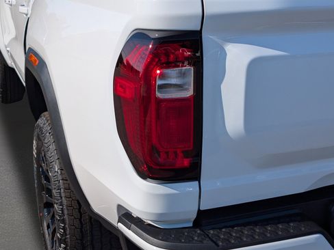 New 2026 GMC Canyon Elevation w/ Convenience Package image 11