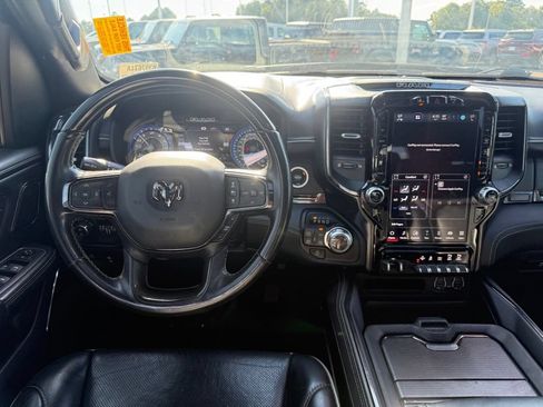Used 2022 RAM 1500 Limited AWD/4WD image 10