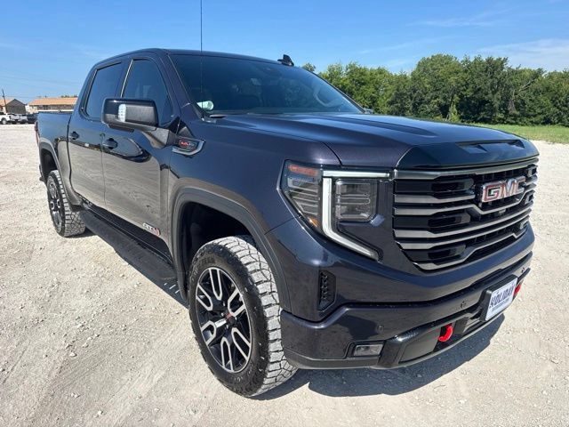 Used 2026 GMC Sierra 1500 AT4 w/ AT4 Premium Package AWD/4WD image 8