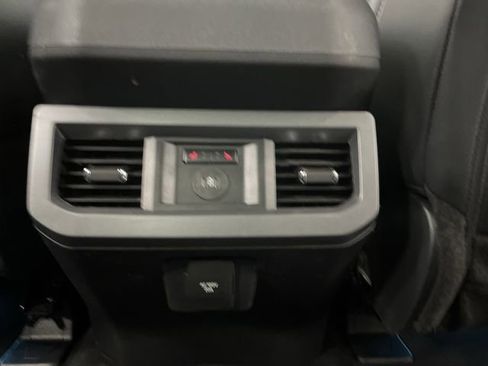 Used 2025 Ford F350 Lariat w/ Black Appearance Package image 35