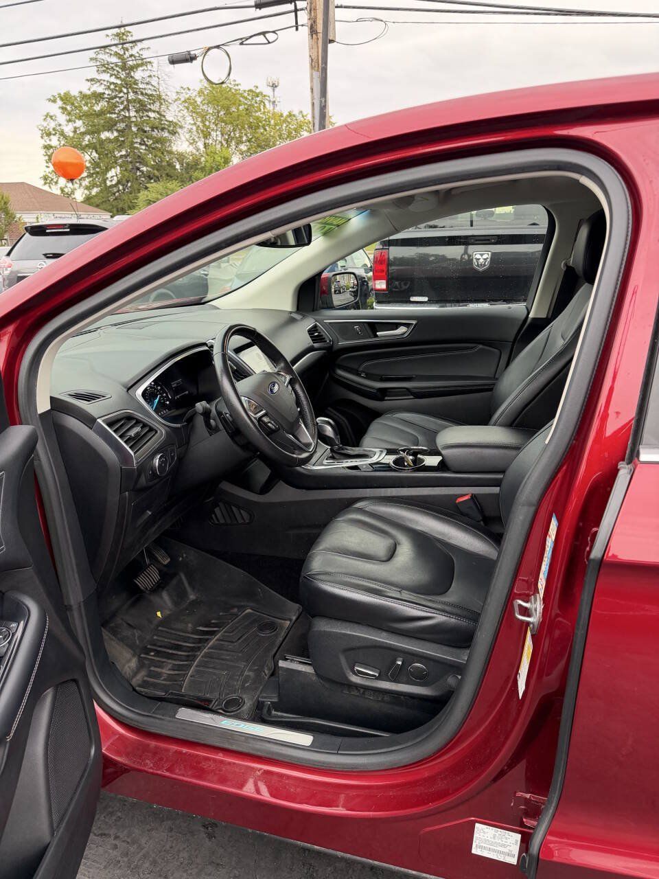 Used 2017 Ford Edge Titanium AWD/4WD image 9