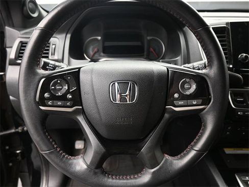 Used 2022 Honda Pilot Black Edition image 14