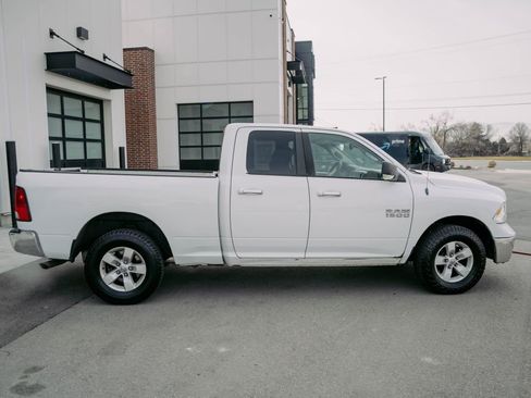 Used 2014 RAM 1500 Classic SLT w/ Luxury Group image 10