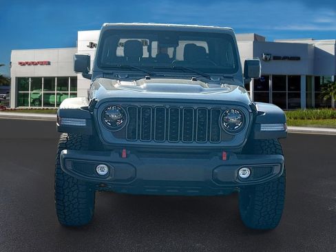 New 2025 Jeep Gladiator Rubicon w/ Dual Top Group image 2