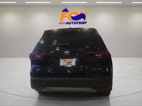 Used 2026 Toyota Grand Highlander AWD image 4