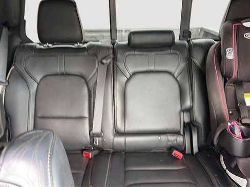 Used 2021 RAM 1500 Limited AWD/4WD image 18