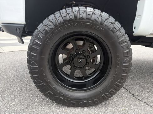 Used 2020 GMC Sierra 2500 AT4 w/ AT4 Premium Package AWD/4WD image 20