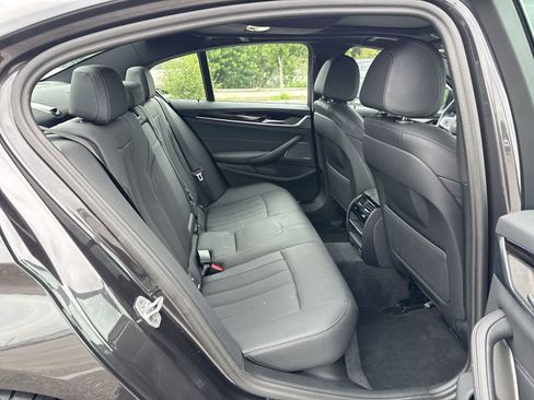 Used 2023 BMW 540i w/ M Sport Package RWD image 27