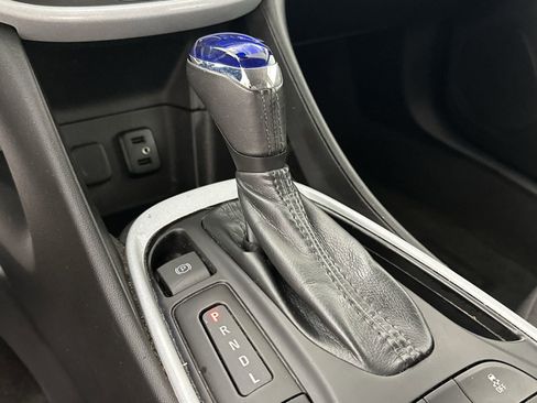 Used 2017 Chevrolet Volt LT image 24