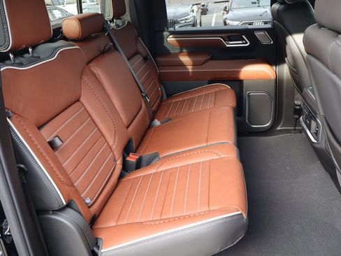 New 2026 GMC Sierra 2500 Denali Ultimate w/ Max Trailering Package image 25