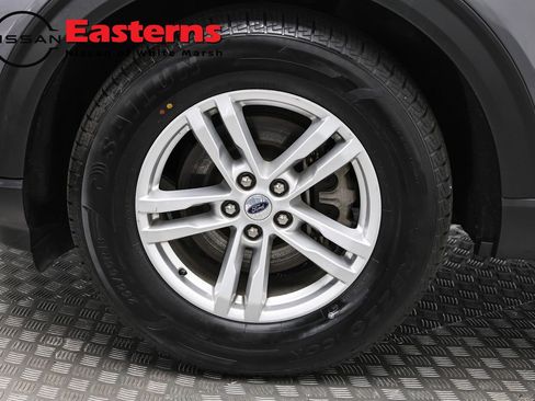 Used 2023 Ford Explorer XLT w/ Equipment Group 202A image 32