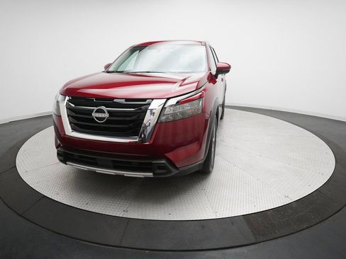 Certified 2025 Nissan Pathfinder SL w/ SL Premium Package image 36