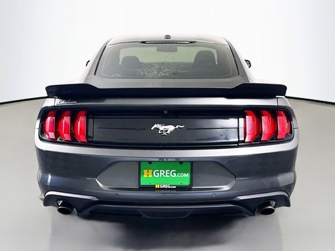 Used 2018 Ford Mustang Coupe w/ Equipment Group 101A image 8