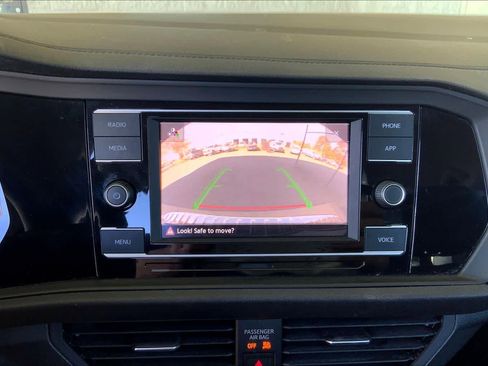 Used 2021 Volkswagen Jetta S image 51