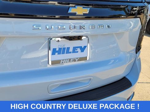 New 2026 Chevrolet Suburban High Country image 4