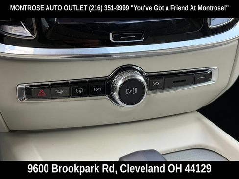 New 2026 Volvo V60 B5 Cross Country Plus w/ Protection Package Premier AWD/4WD image 30