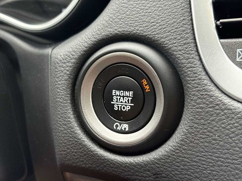 Used 2018 Dodge Durango Citadel w/ Technology Group AWD/4WD image 17