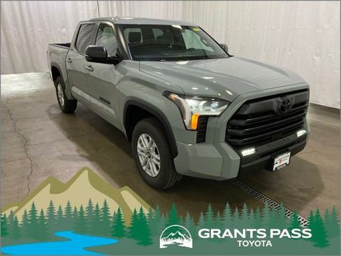 New 2026 Toyota Tundra SR5 w/ SR5 Premium Package AWD/4WD image 1