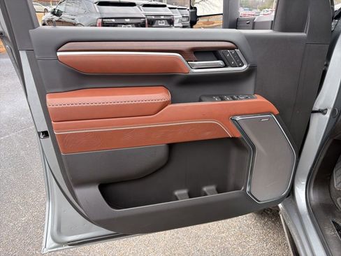 New 2025 GMC Sierra 2500 Denali Ultimate image 19