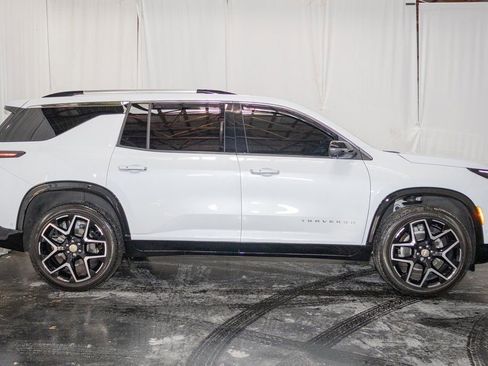 Certified 2026 Chevrolet Traverse High Country w/ LPO, Floor Liner Package image 4