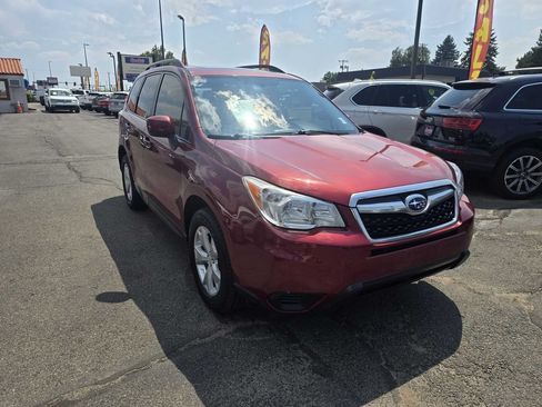 Used 2016 Subaru Forester 2.5i Premium AWD/4WD image 4